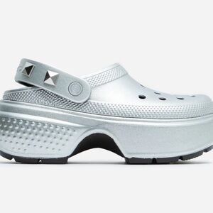 NWT CROCS STOMP METALLIC SILVER STUDDED CHUNKY CLOGS MENS 9 WOMENS 11